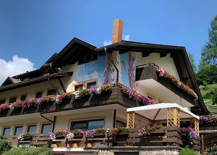 Hotel El Laresh Moena